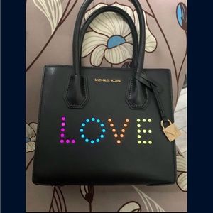 Michael Kors Women's Mercer Messenger